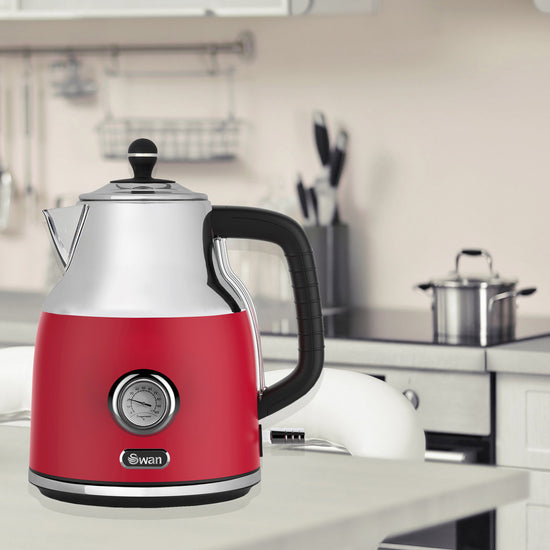 Swan 1,7 Litre Red Cordless Kettle with Temperature Gauge SRK42R