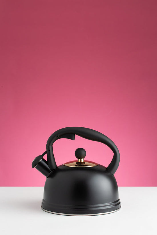 Typhoon Otto Whistling Kettle 1.8L Black TY1401.173