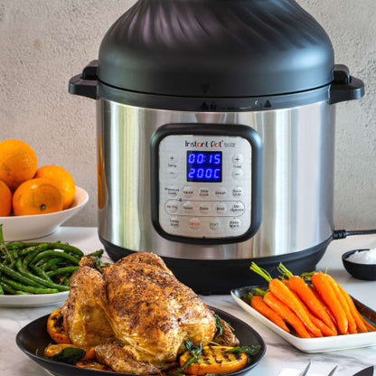 Instant Pot Duo Crisp + Air Fryer 11-in-1 Smart Cooker 6 Litre 140-0036-01-SA